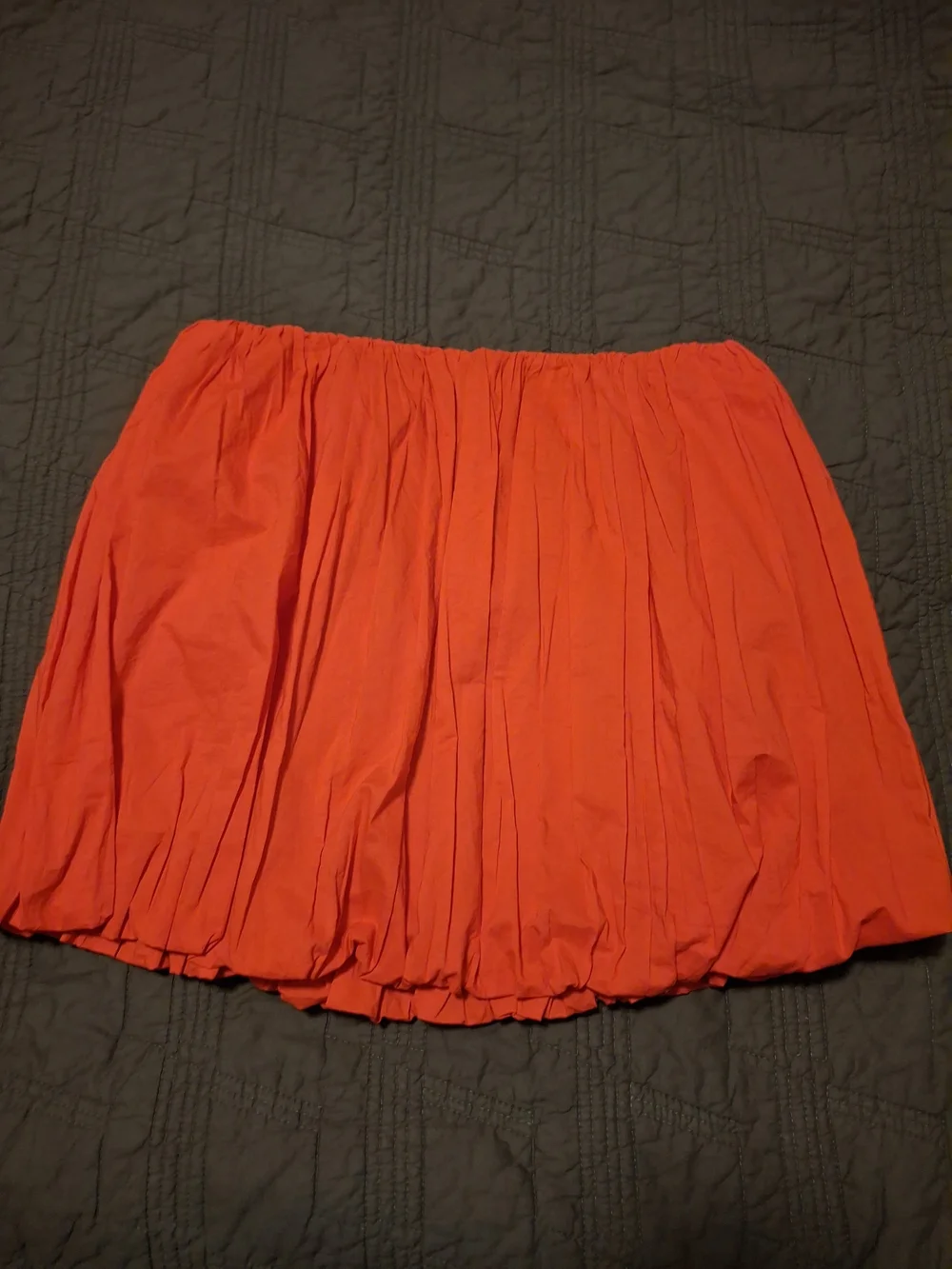 Gianni Bini Red Bubble Hem Mini Skirt